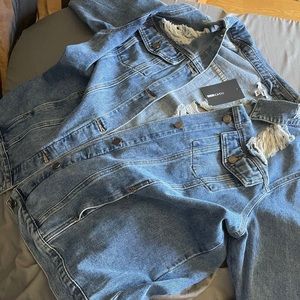 Jean jacket 3XL women’s but runs small brand new